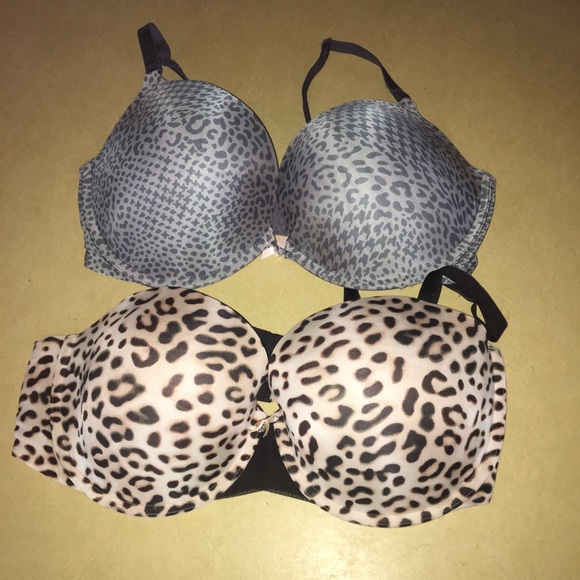 Victoria's Secret Other - 2 Victoria secret bras both size 36DD